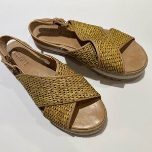 Schutz Women's Lilian Raffia Weave Platform Slides